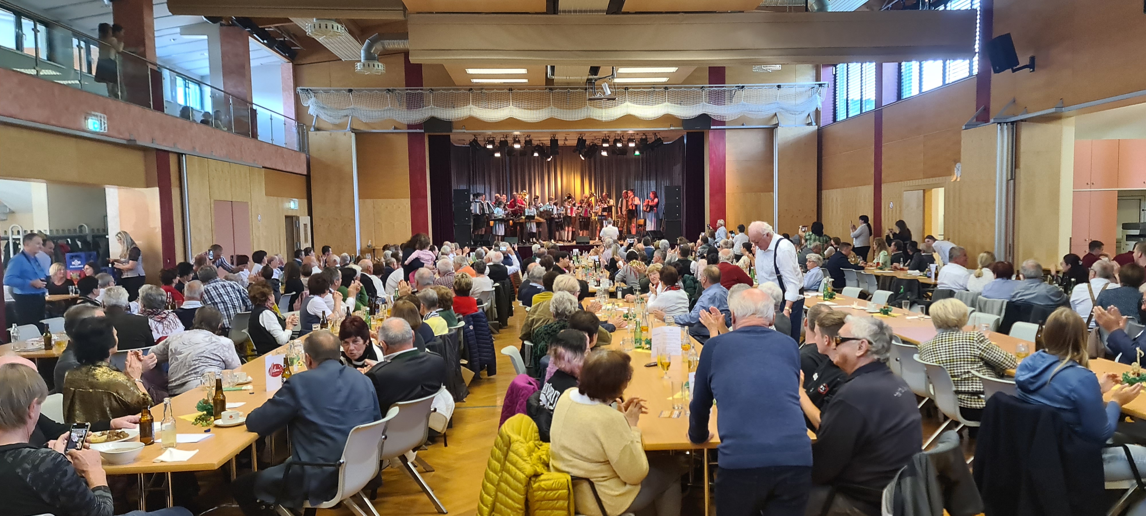 Frühschoppen in der Rosenhalle